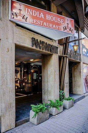 India House Restaurant